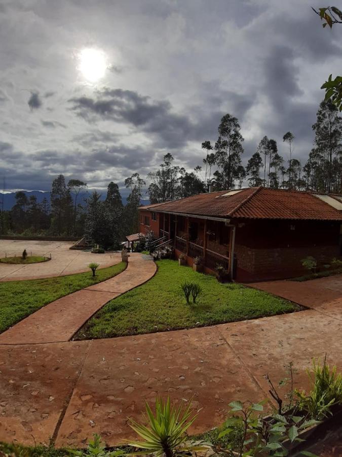 La Ensenada Hotel Chachapoyas Eksteriør bilde